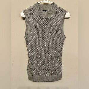 Ontwelfth Gray Knit Sweater Vest w/ Pearl Embellishment Size Small